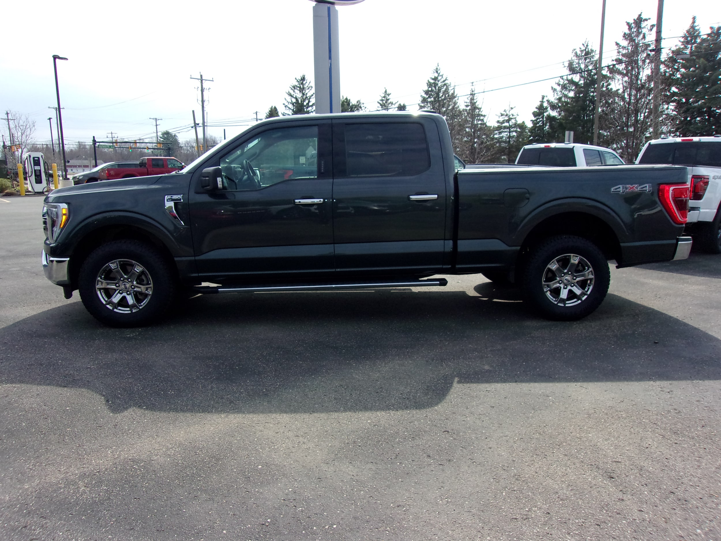 Certified 2021 Ford F-150 XLT with VIN 1FTFW1E87MKE17039 for sale in South Haven, MI