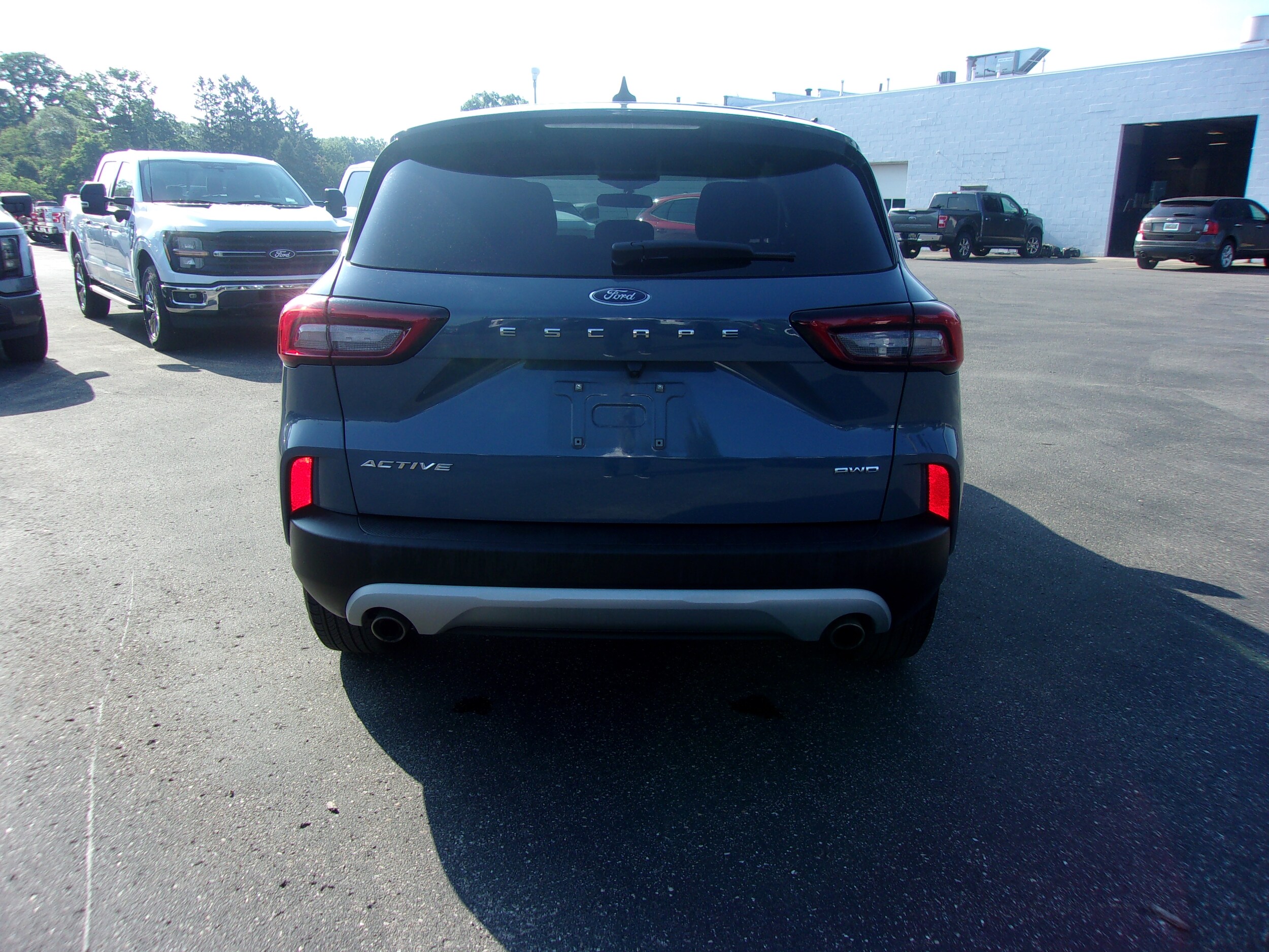 2023 Ford Escape Active photo 3