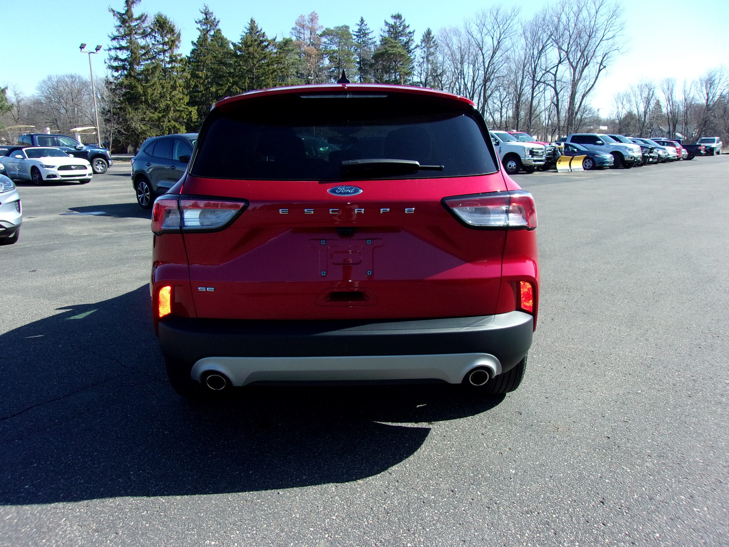 2022 Ford Escape SE photo 4