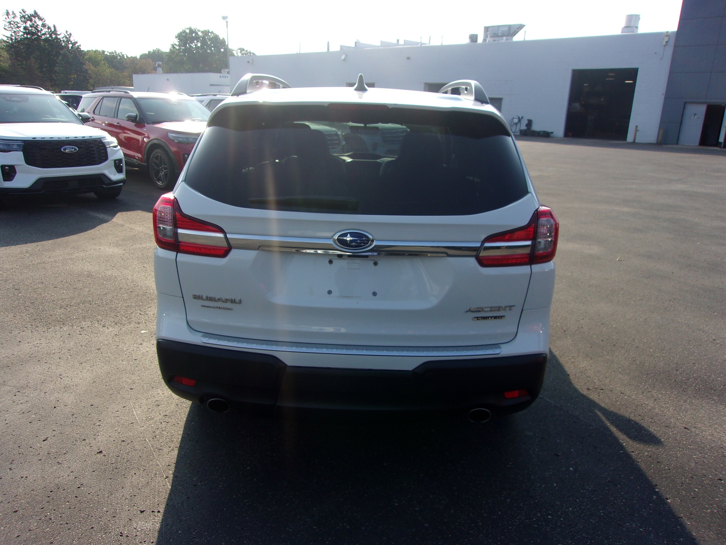 2021 Subaru Ascent Limited photo 3