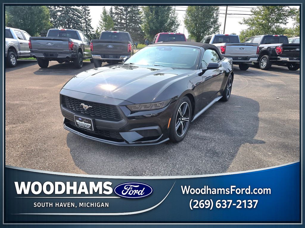 2025 Ford Mustang Convertible 