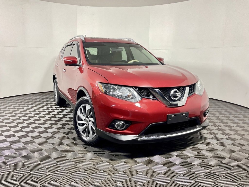 2015 Nissan Rogue SL's photo