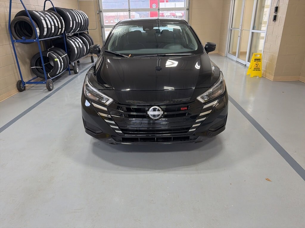 Used 2025 Nissan Versa SR SR CVT