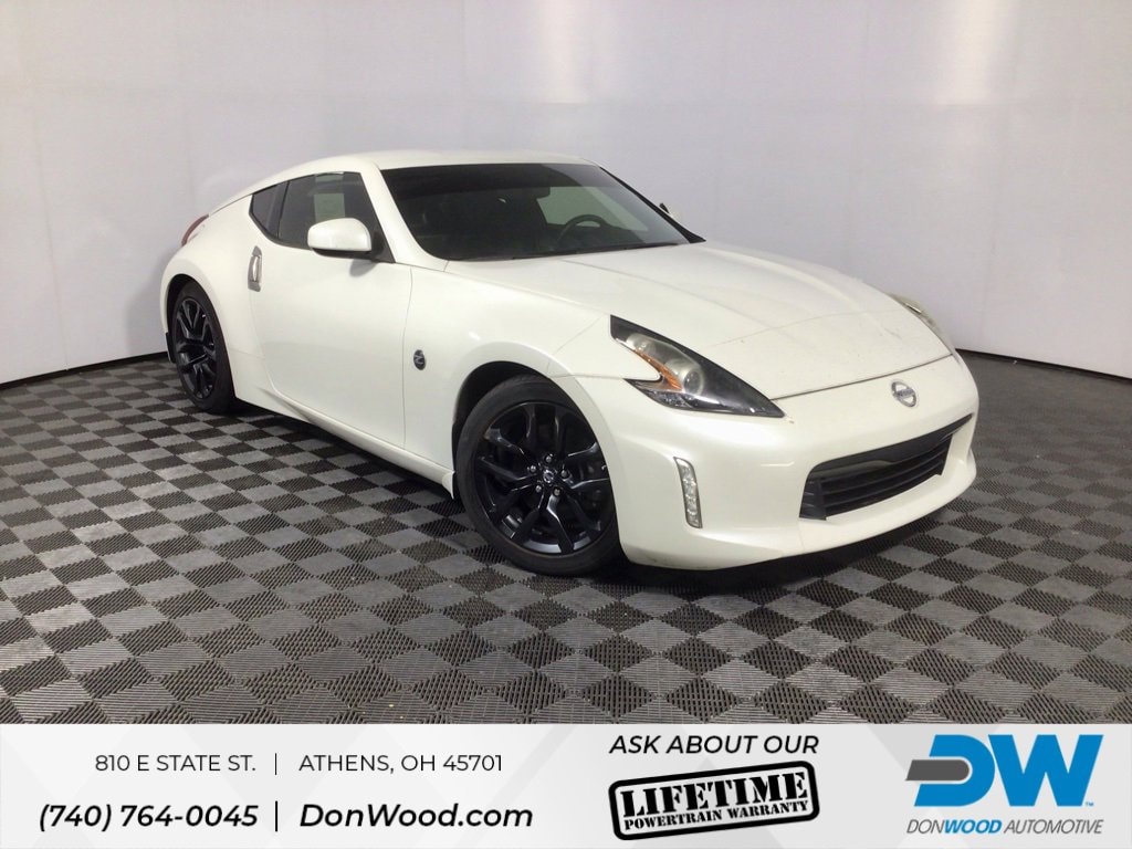 Used 2018 Nissan 370Z Coupe Touring Touring Auto