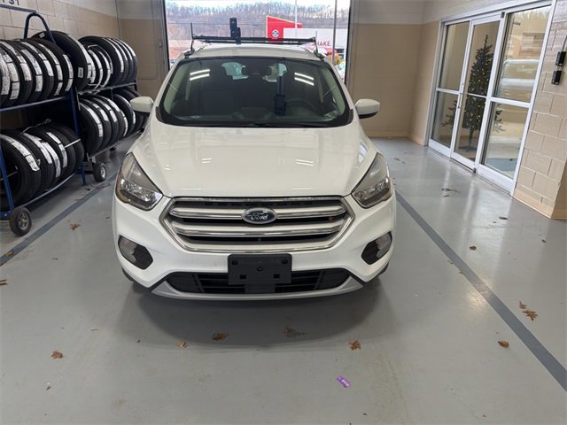2019 Ford Escape SE photo 2