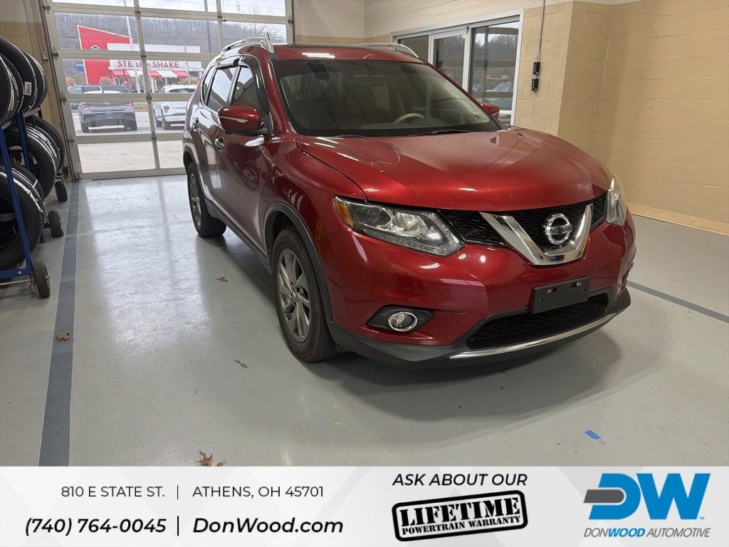 2015 Nissan Rogue SL's photo