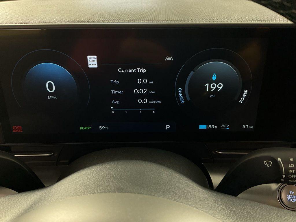 2025 Hyundai Kona EV SEL - Photo 26