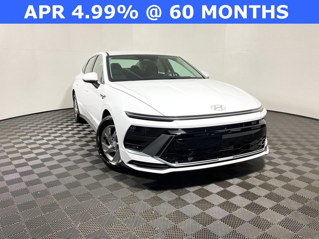 2026 Hyundai Sonata SE's photo