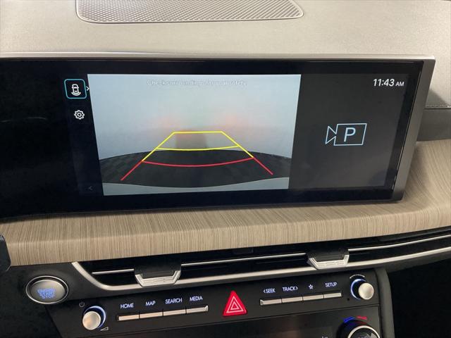 2025 Hyundai Sonata Hybrid SEL photo 2