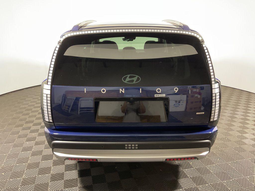 2026 Hyundai IONIQ 9 SE - Photo 14