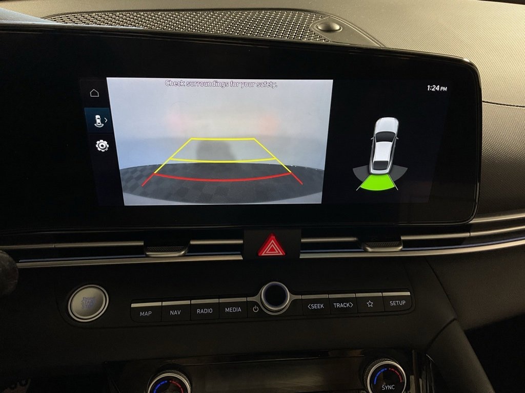 Certified 2023 Hyundai Elantra Limited Limited IVT