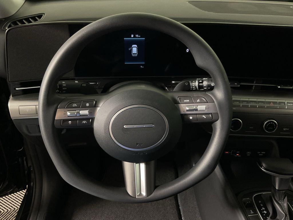 2026 Hyundai Kona SE - Photo 24