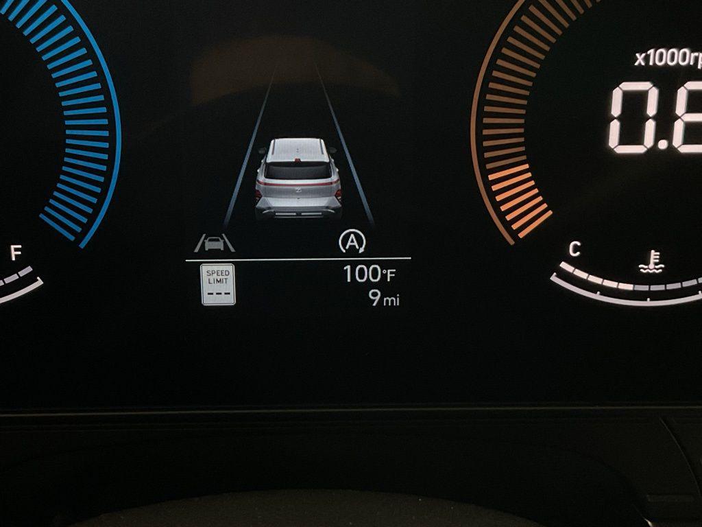 2026 Hyundai Kona SE - Photo 39