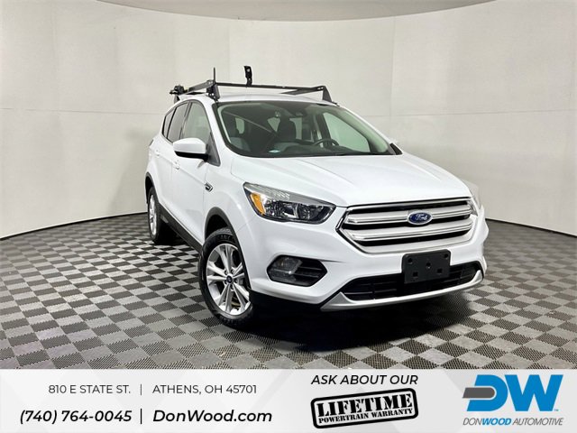 2019 Ford Escape SE's photo