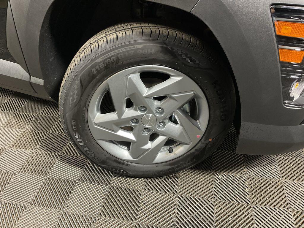 2026 Hyundai Kona SE - Photo 38