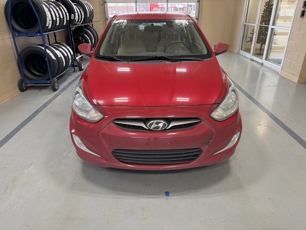 Used 2013 Hyundai Accent GLS Sedan