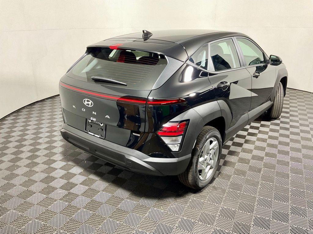 2026 Hyundai Kona SE - Photo 17