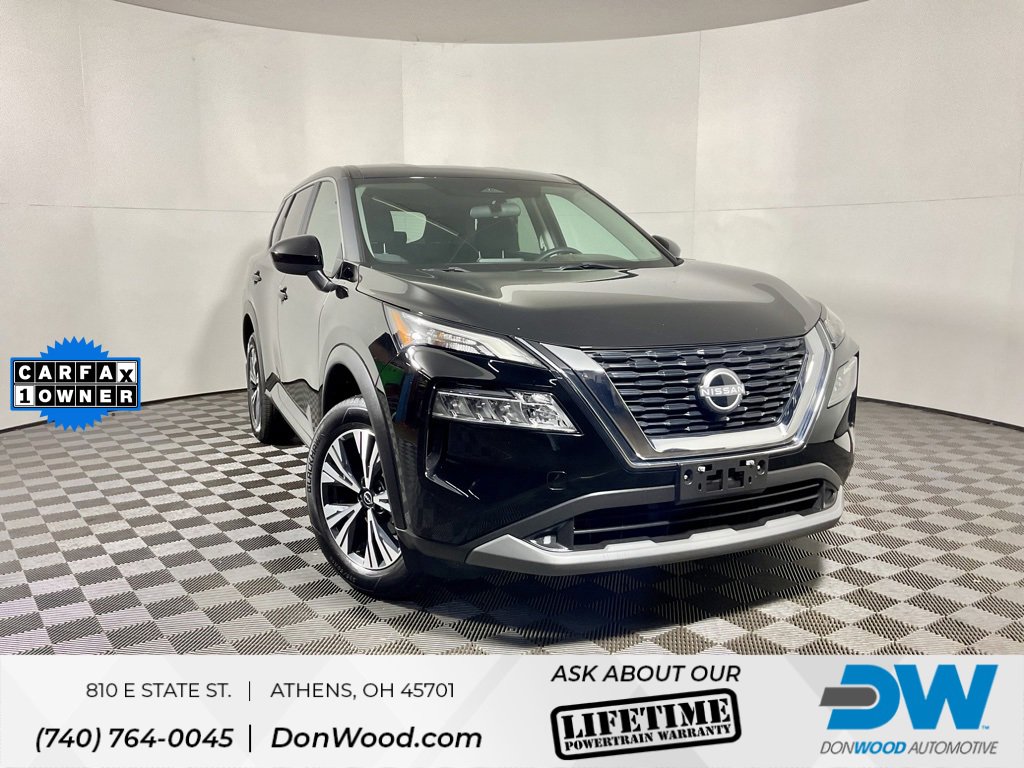 2023 Nissan Rogue SV's photo