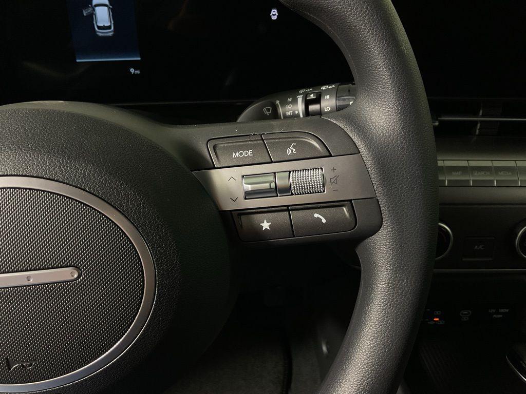 2026 Hyundai Kona SE - Photo 27
