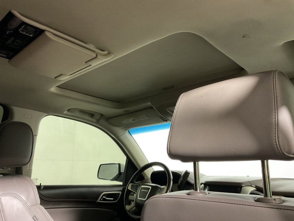 2020 Gmc Yukon Denali photo 2