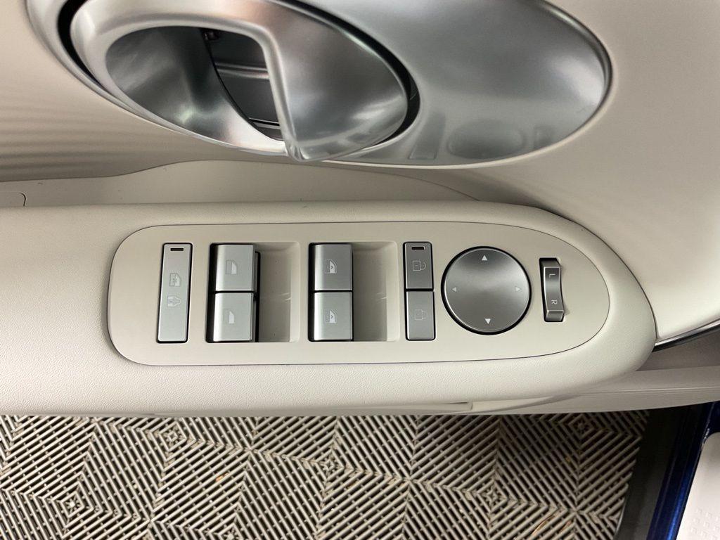 2026 Hyundai IONIQ 9 SE - Photo 20
