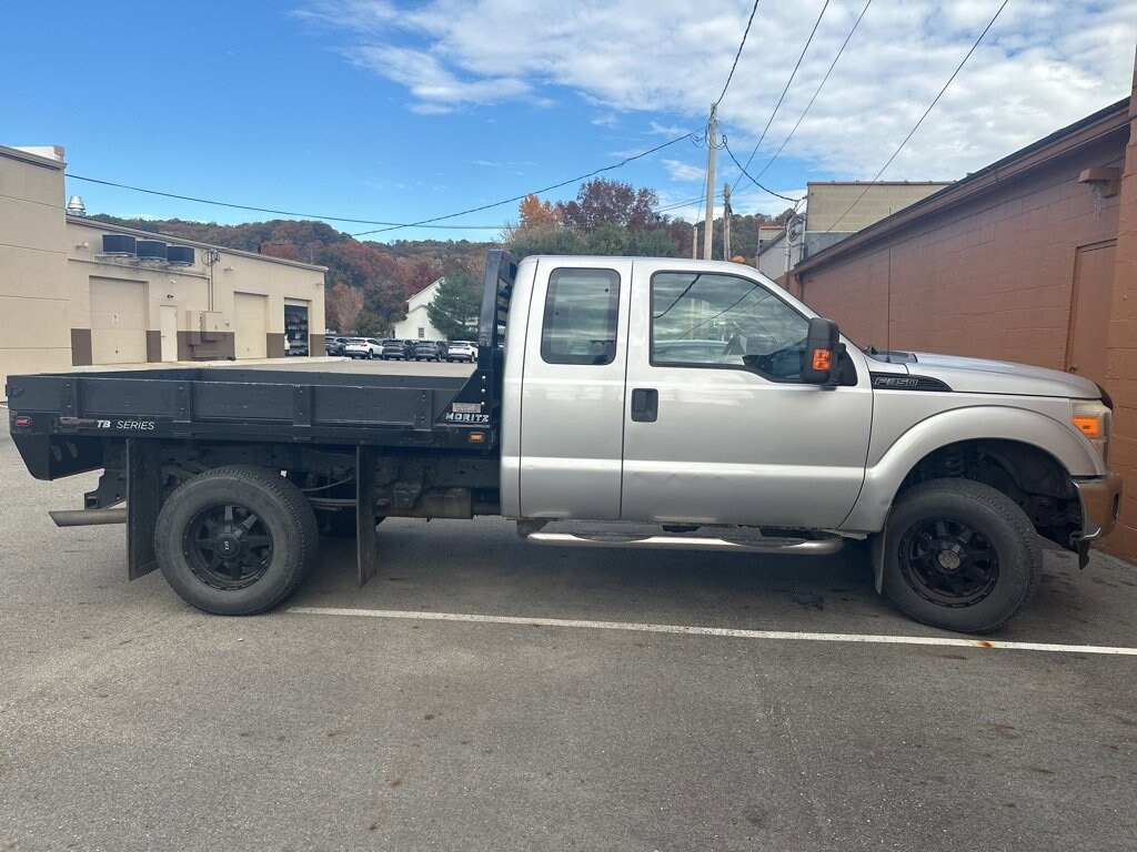Used 2011 Ford Super Duty F-350 SRW XL