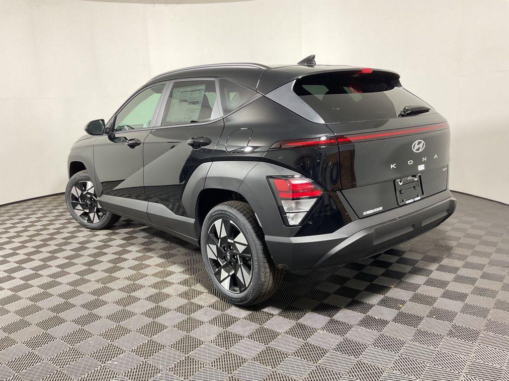 2025 Hyundai Kona SEL - Photo 11