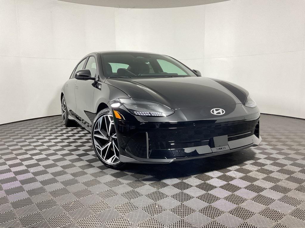 2025 Hyundai IONIQ 6 SEL's photo