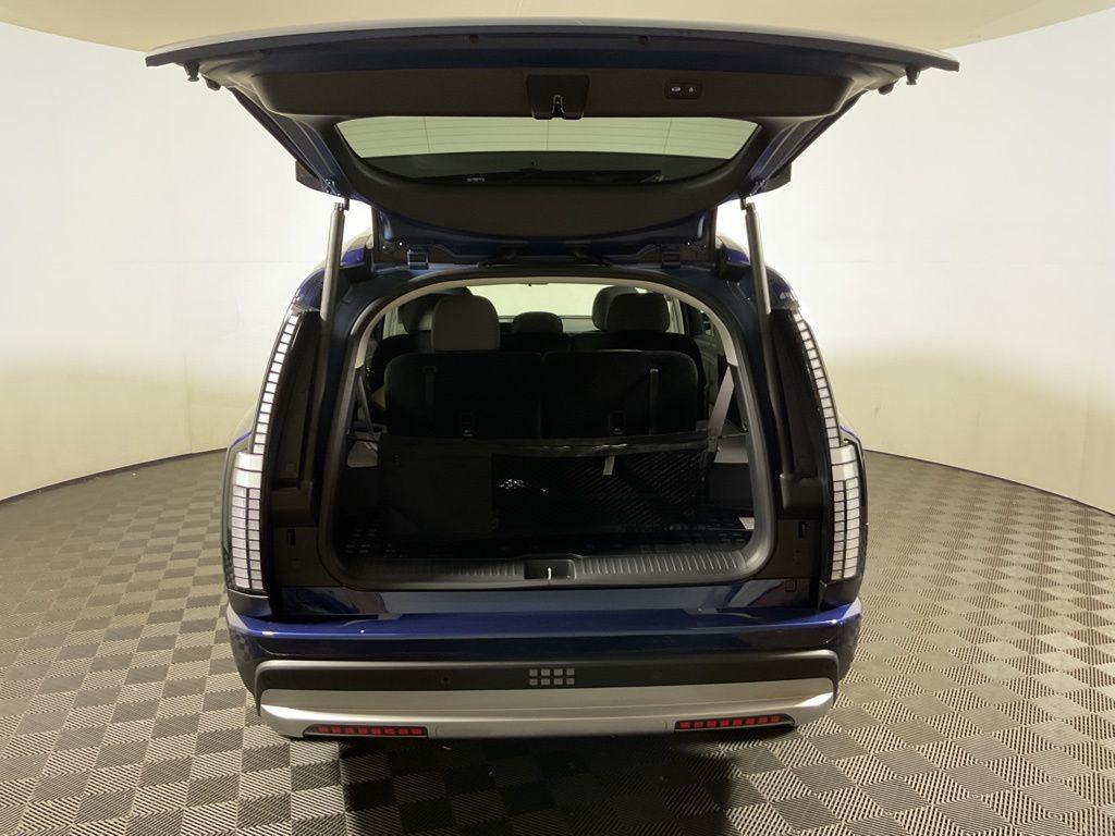 2026 Hyundai IONIQ 9 SE - Photo 15