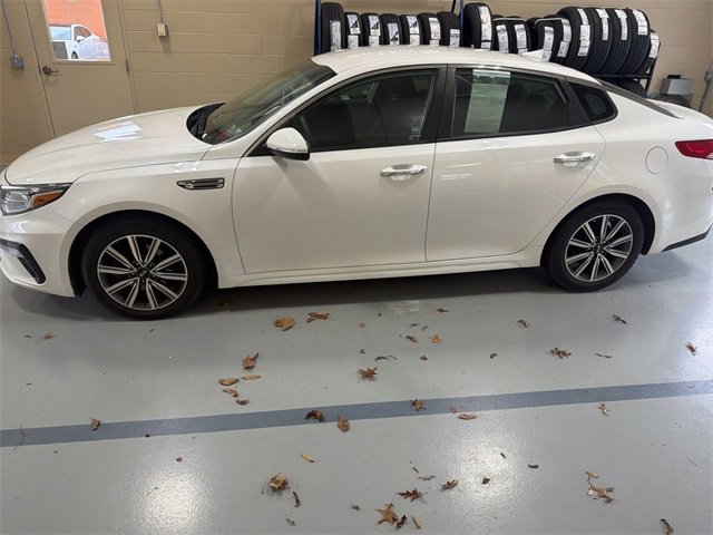 2019 Kia Optima LX photo 4