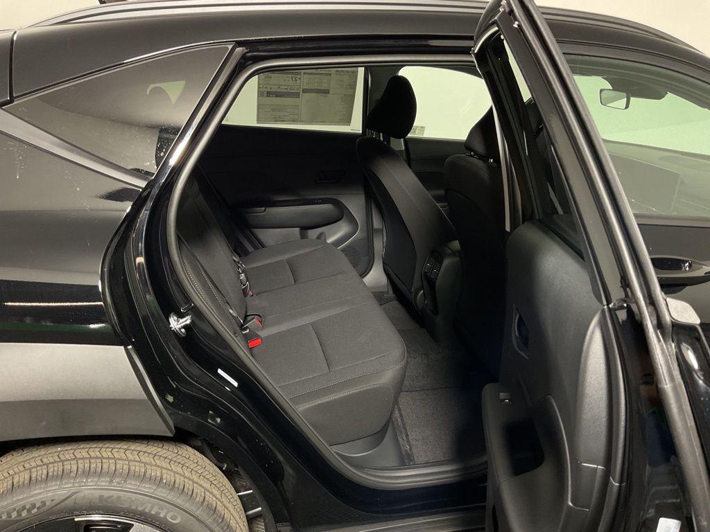 2025 Hyundai Kona SEL - Photo 34