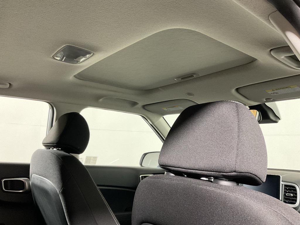 New 2025 Hyundai Venue SEL SUV