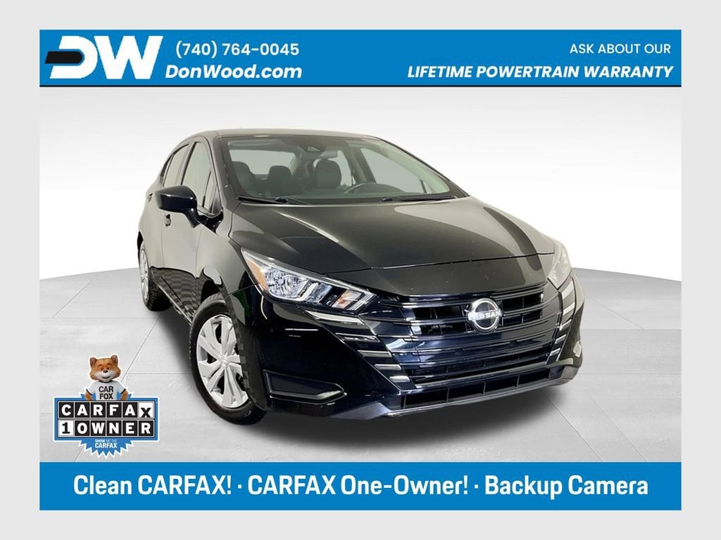 2023 Nissan Versa 1.6 S CVT's photo