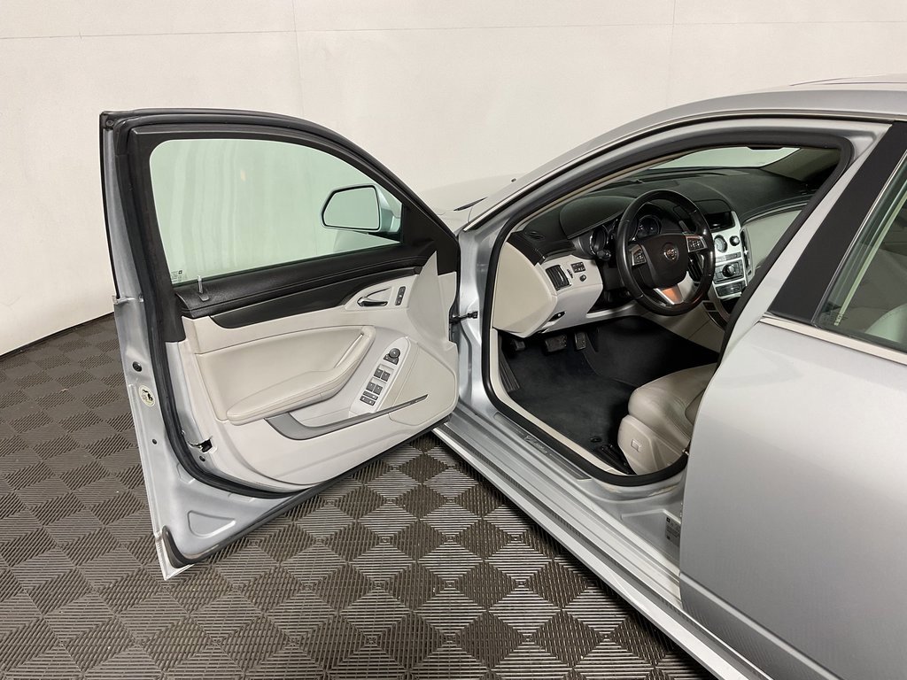 2010 Cadillac CTS Sedan Performance photo 4