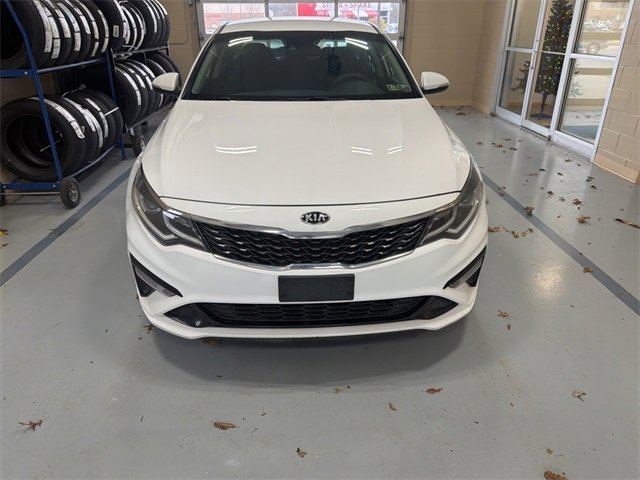 2019 Kia Optima LX photo 2