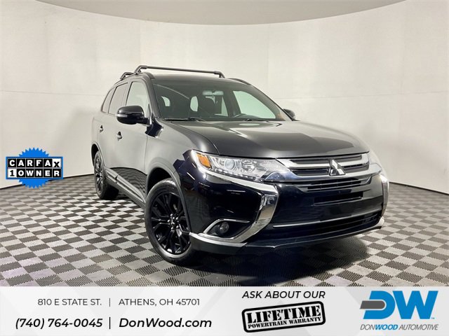 2018 Mitsubishi Outlander LE's photo