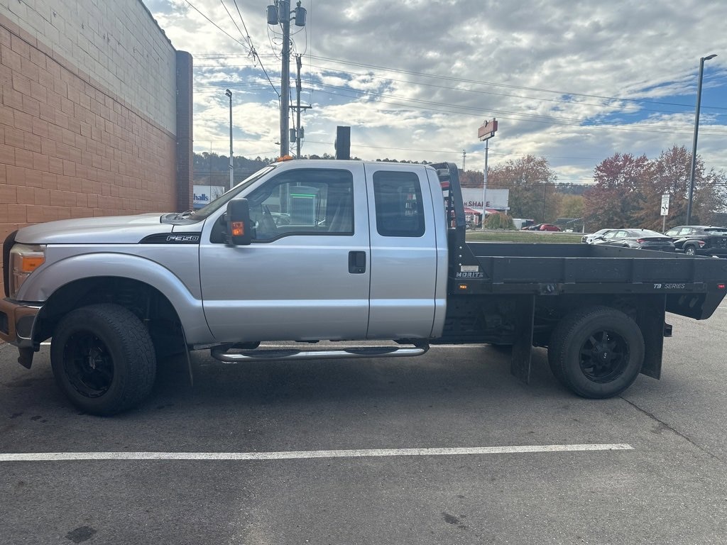 Used 2011 Ford Super Duty F-350 SRW XL