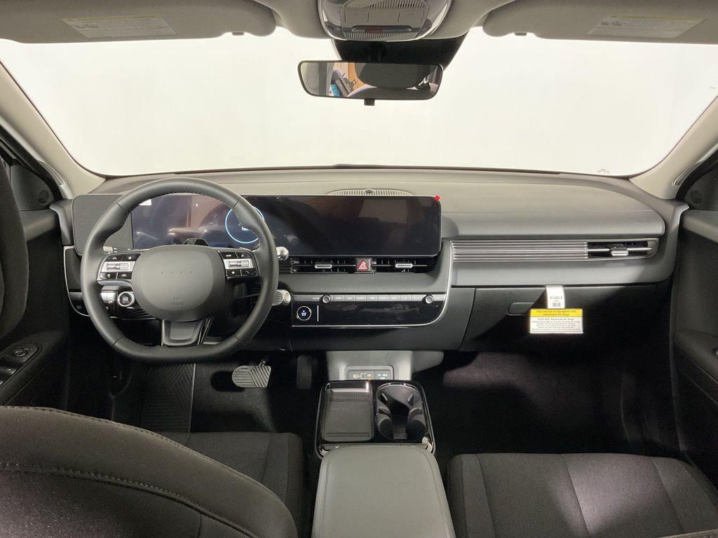 2025 Hyundai IONIQ 5 SE - Photo 23