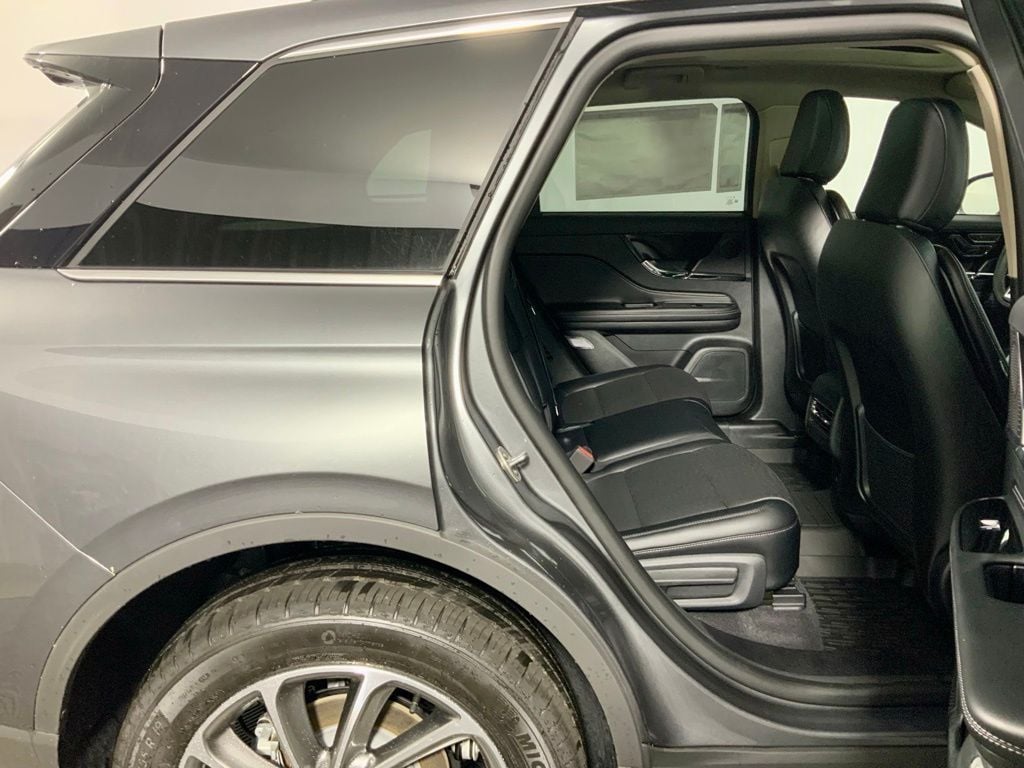 2026 Lincoln Corsair Premiere - Photo 34