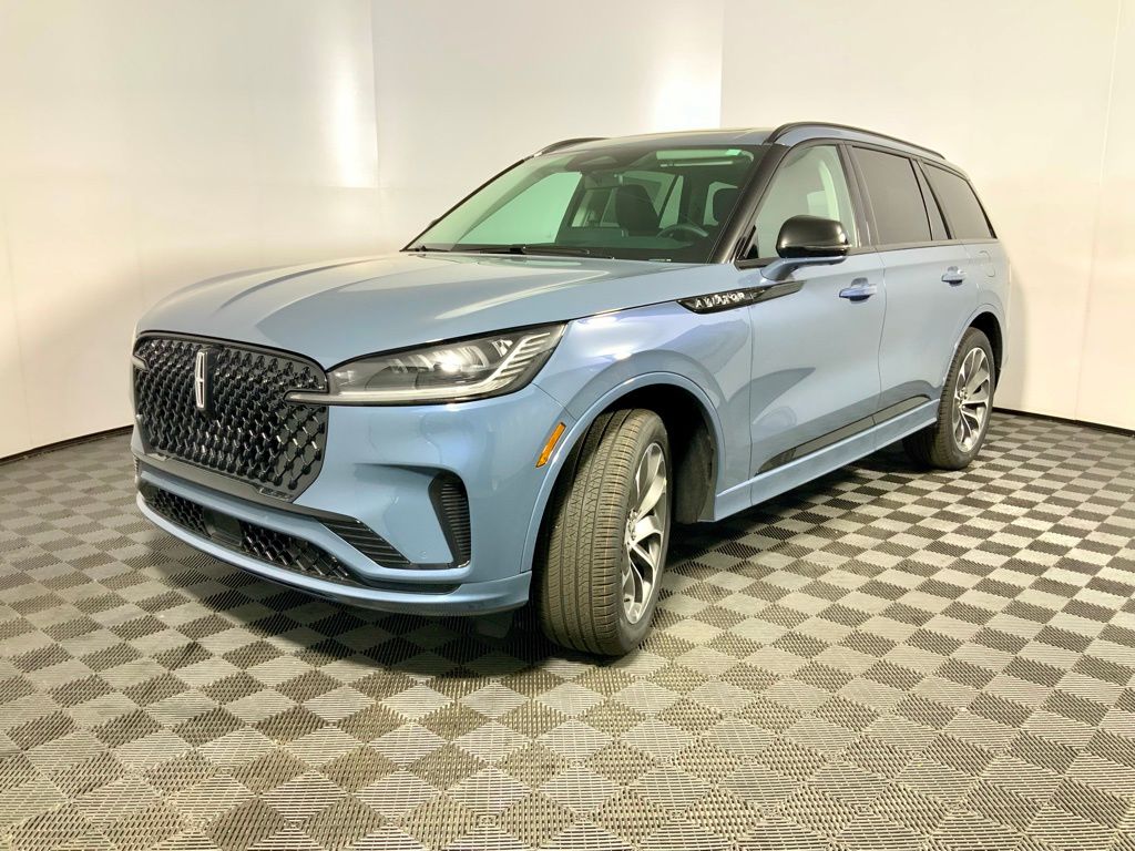 2026 Lincoln Aviator Premiere - Photo 13