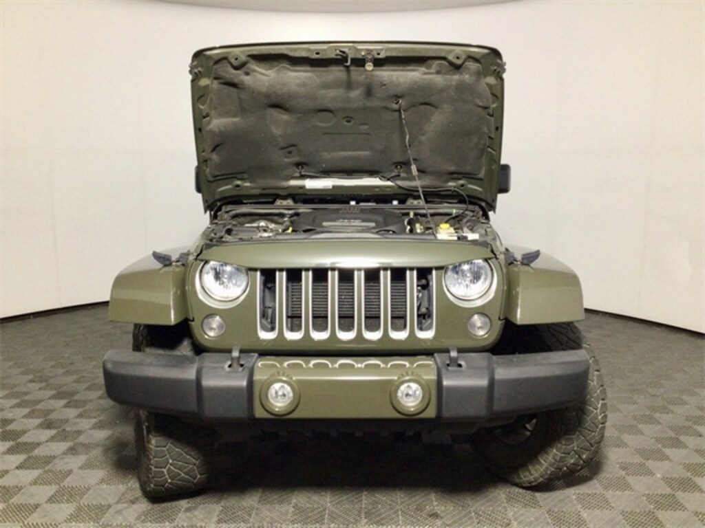 Used 2016 Jeep Wrangler Unlimited Sahara SUV