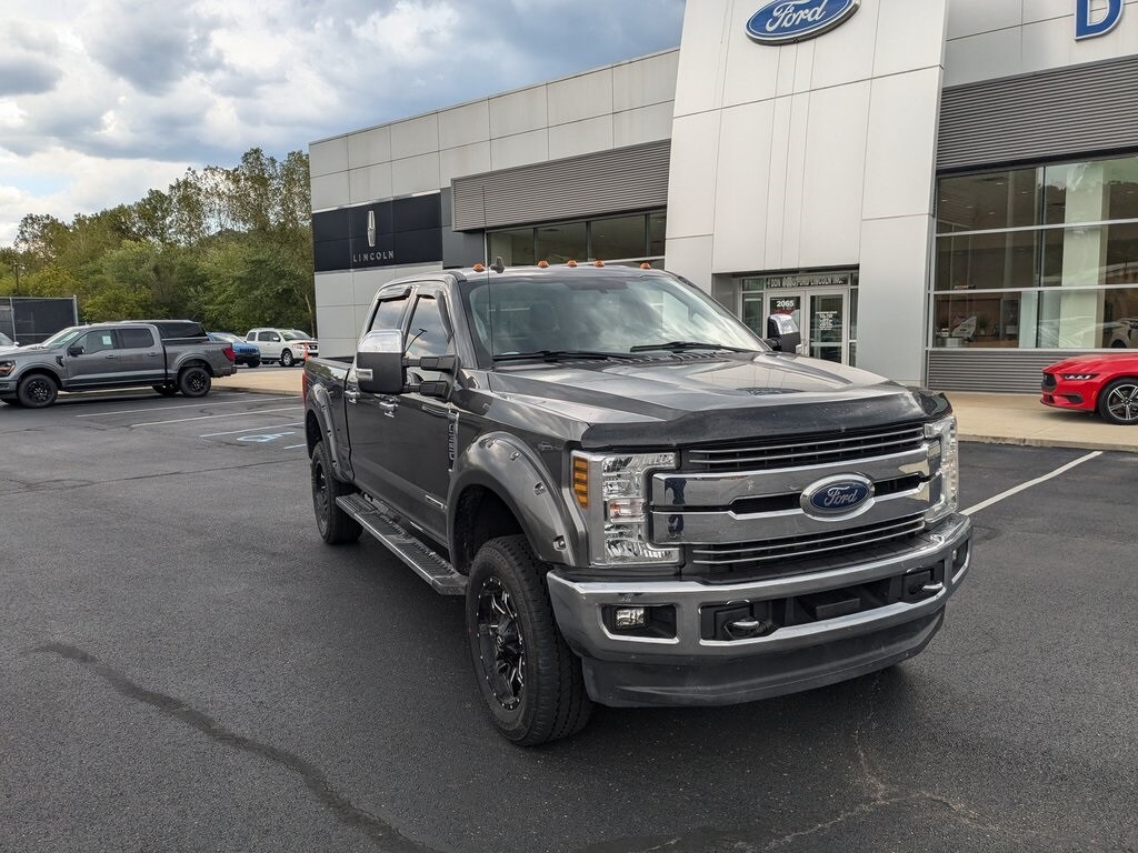 Used 2019 Ford F-350 Super Duty Lariat with VIN 1FT8W3BT9KEC04473 for sale in Athens, OH