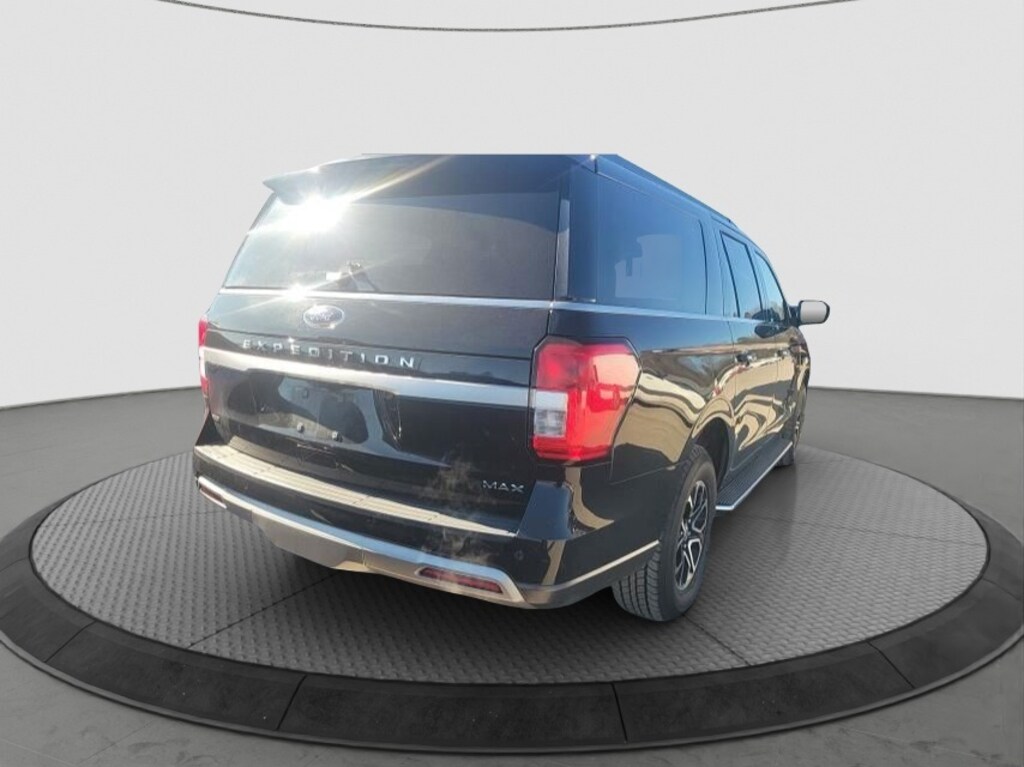 Used 2023 Ford Expedition Max XLT SUV