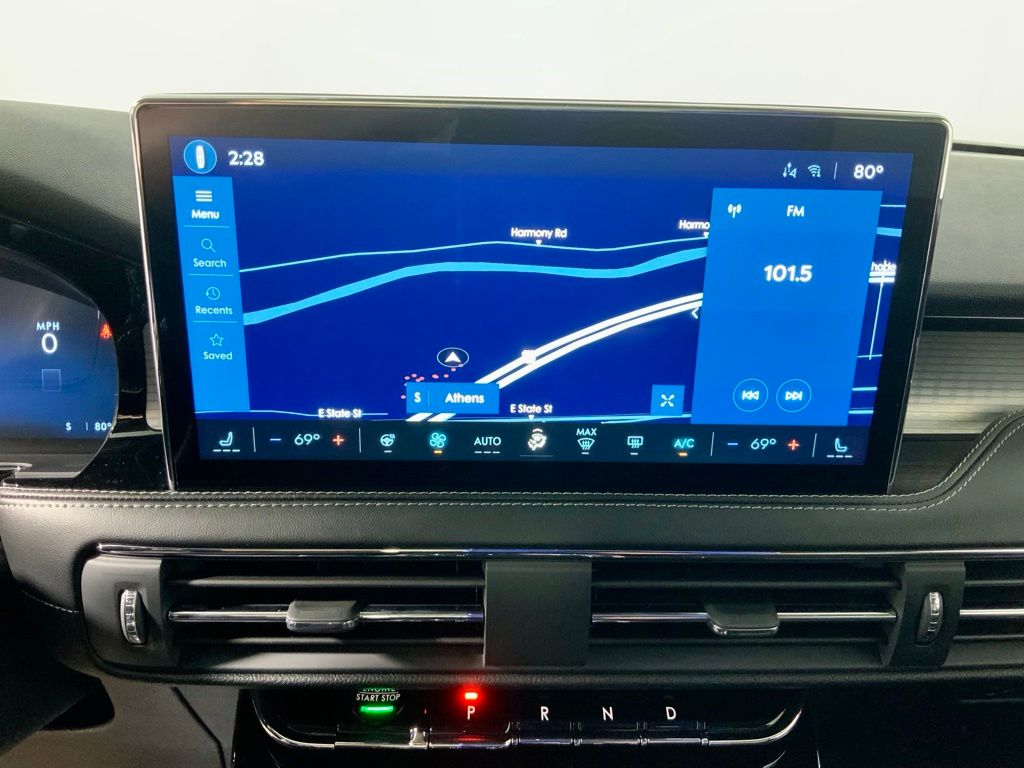 2026 Lincoln Corsair Premiere - Photo 3