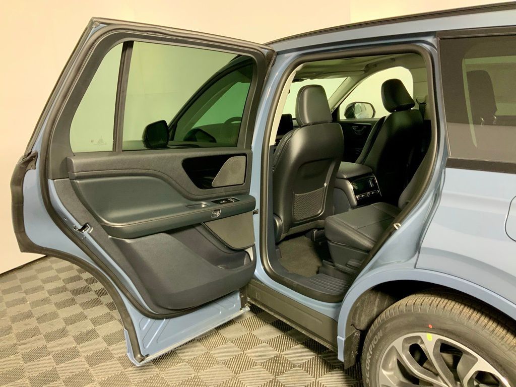 2026 Lincoln Aviator Premiere - Photo 32