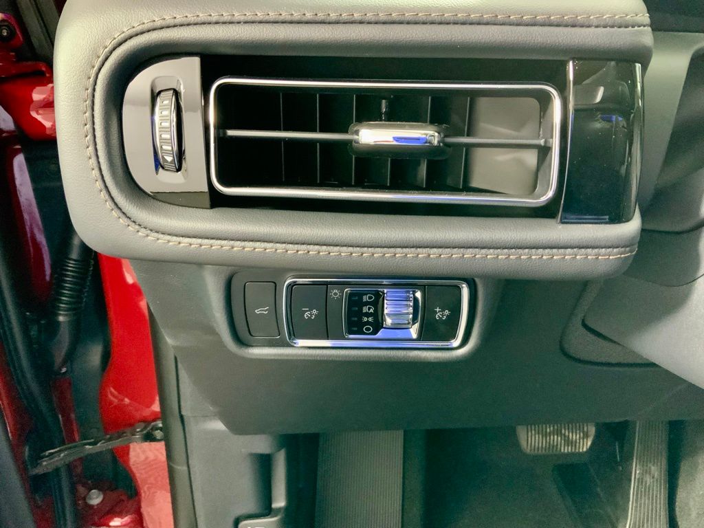 2026 Lincoln Aviator Reserve - Photo 25