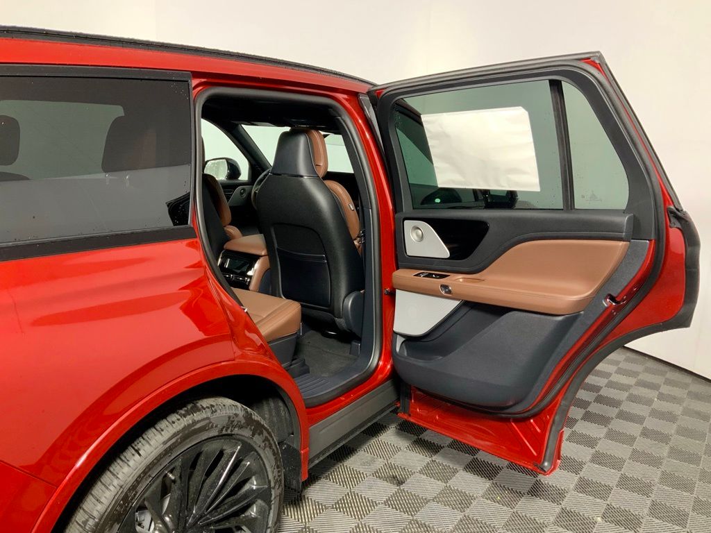 2026 Lincoln Aviator Reserve - Photo 30