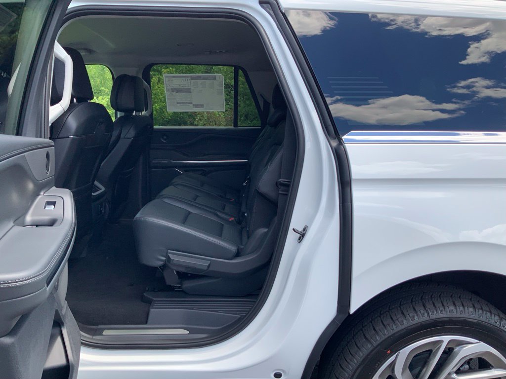 2027 Lincoln Navigator Premiere L - Photo 23