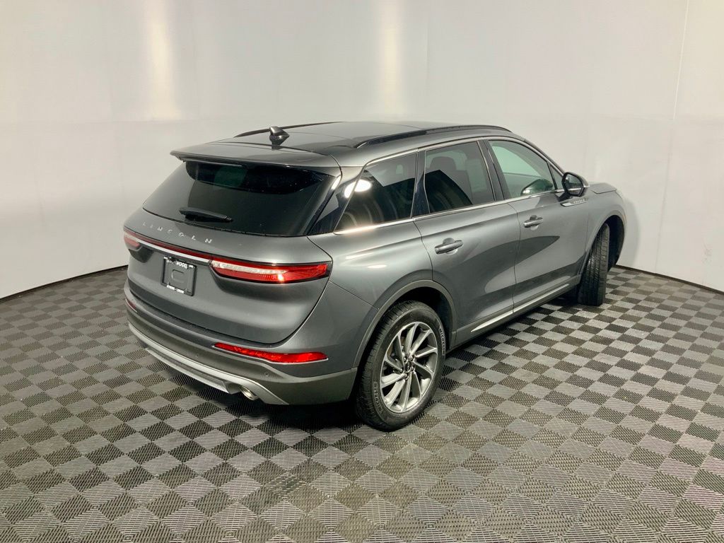 2026 Lincoln Corsair Premiere - Photo 18