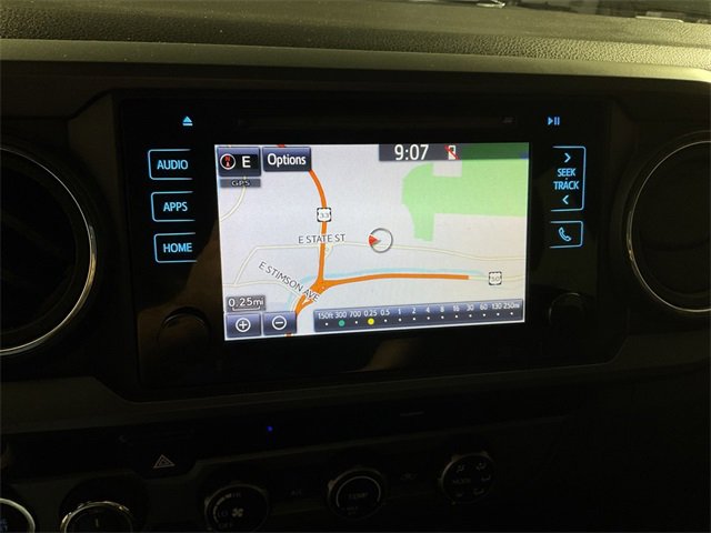 2016 Toyota Tacoma SR V6 photo 2